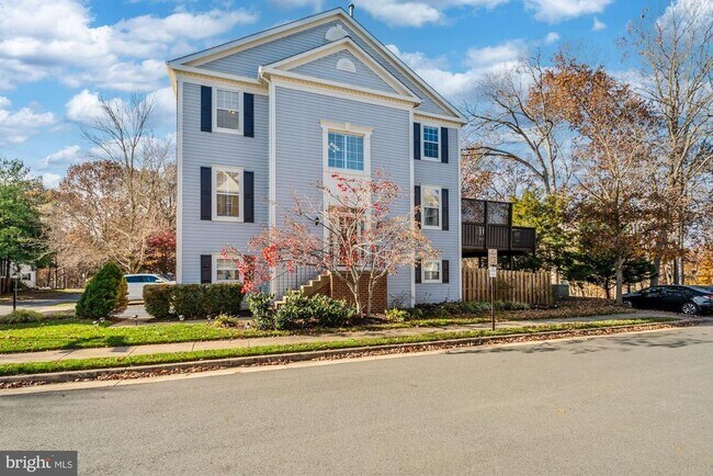 Building Photo - 20681 Waterfall Branch Terrace