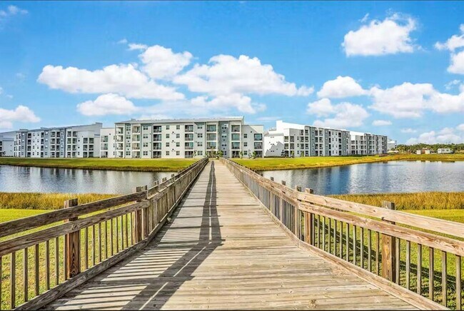 Building Photo - 4751 Clock Tower Dr