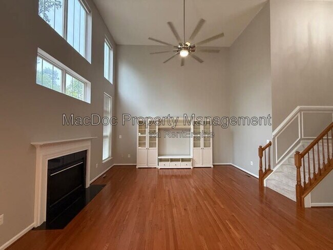 Building Photo - 1404 Graham Dr