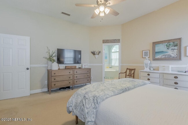 Building Photo - 4051 Richmond Park Dr E