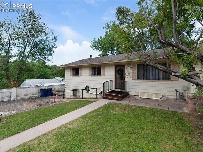 Building Photo - 2509 Royalty Ct