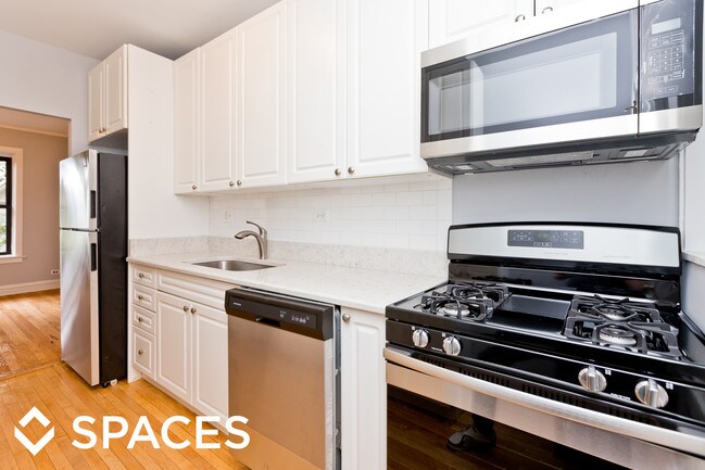 Primary Photo - 1150 W Lill Ave