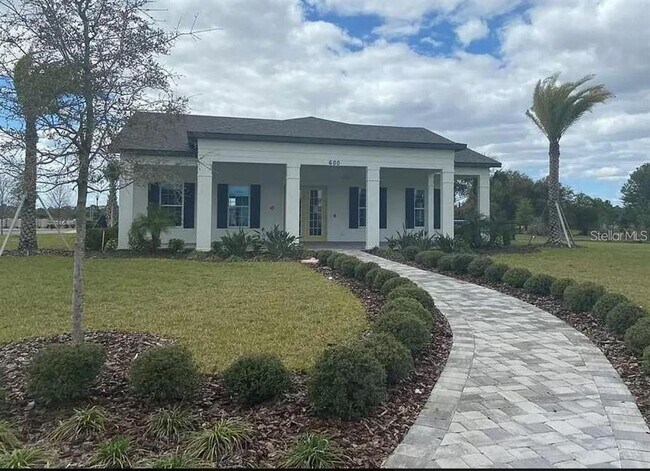 Building Photo - 700 Split Hoof Dr