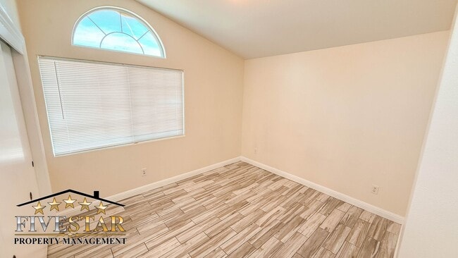 Building Photo - 7322 Cupio St