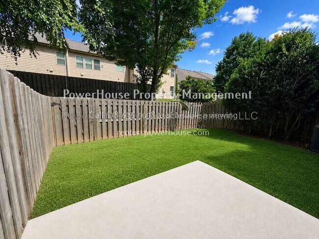 Building Photo - 1045 Township Cir