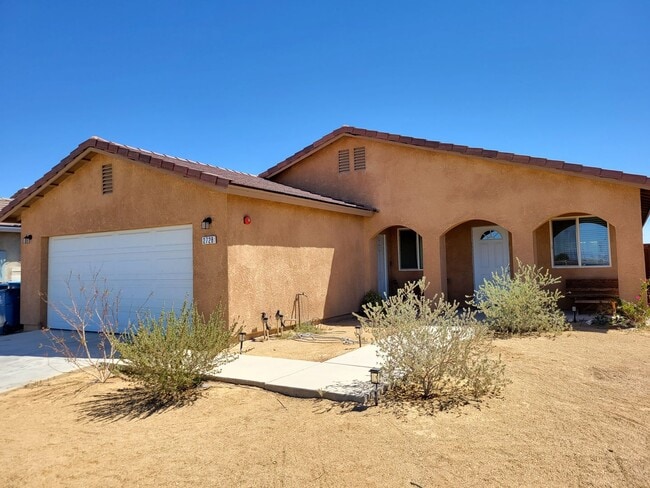 Building Photo - Stunning 4-Bedroom Home in Imperial