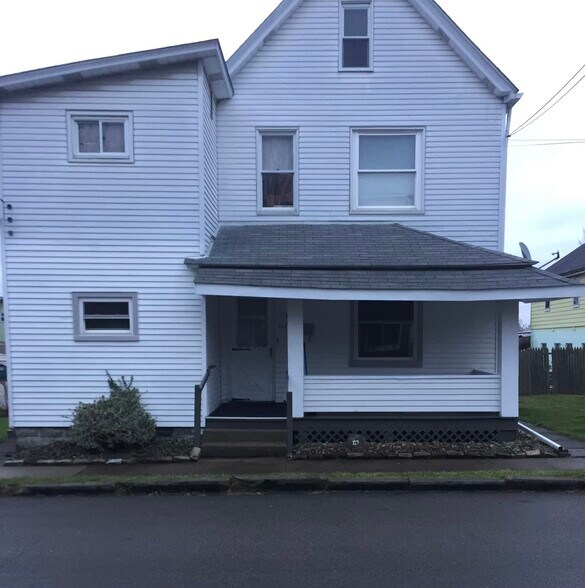 Building Photo - 117 N 6th Ave