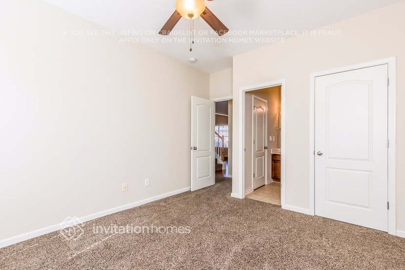 Building Photo - 75 Monarch Way