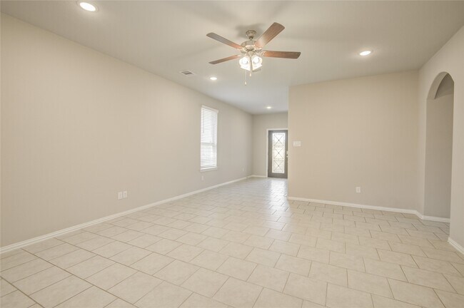 Building Photo - 31319 Palomino Ranch Path