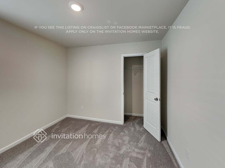 Building Photo - 2616 Turtle Point Rd