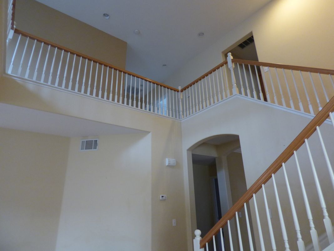 Building Photo - 7238 San Carmela Ct