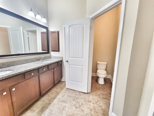 Building Photo - 4820 Piares Ln