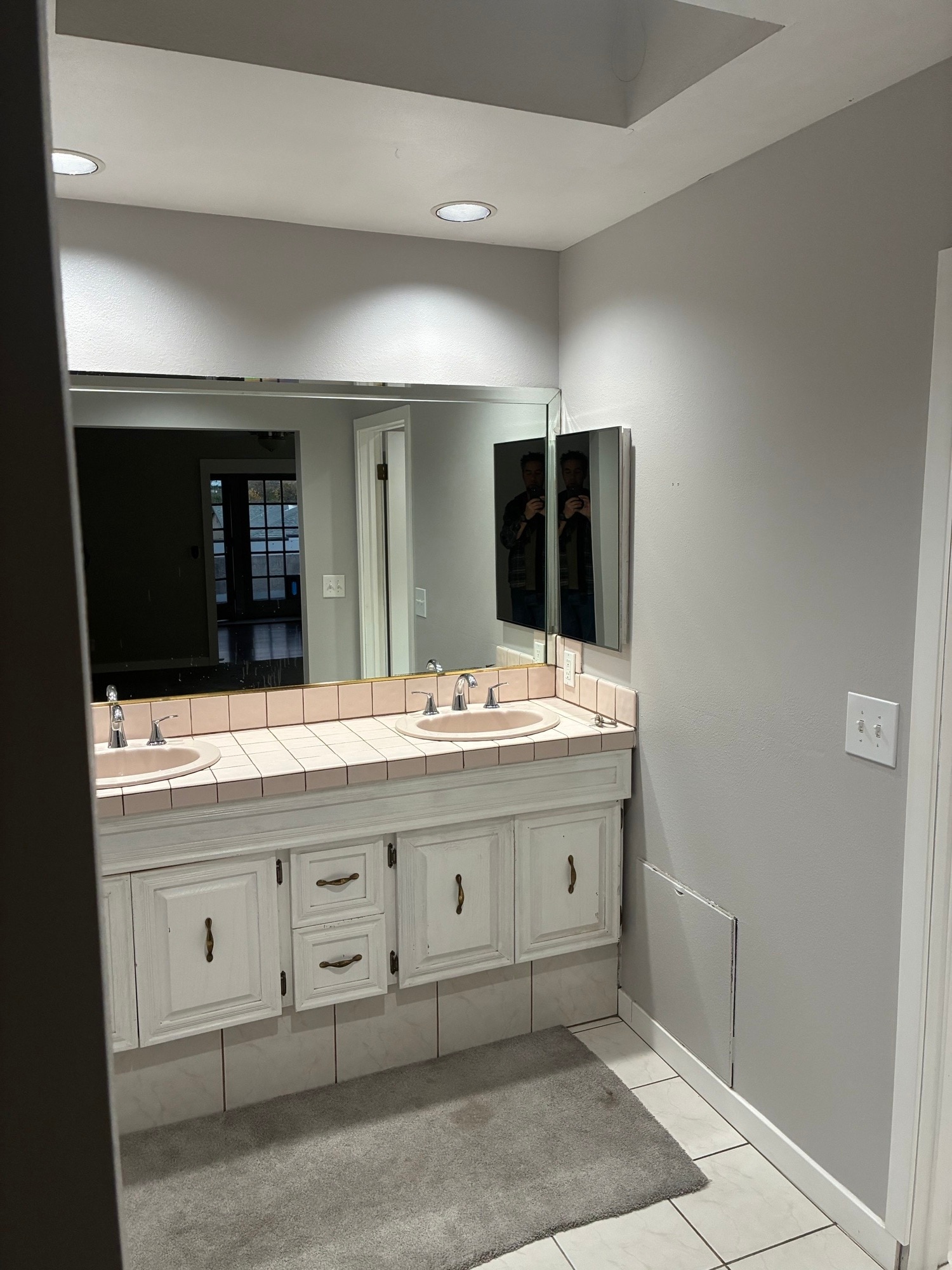 Building Photo - 1926 Glenview Ave