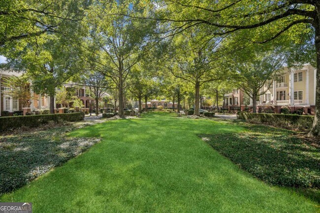 Building Photo - 9026 Riverbend Manor