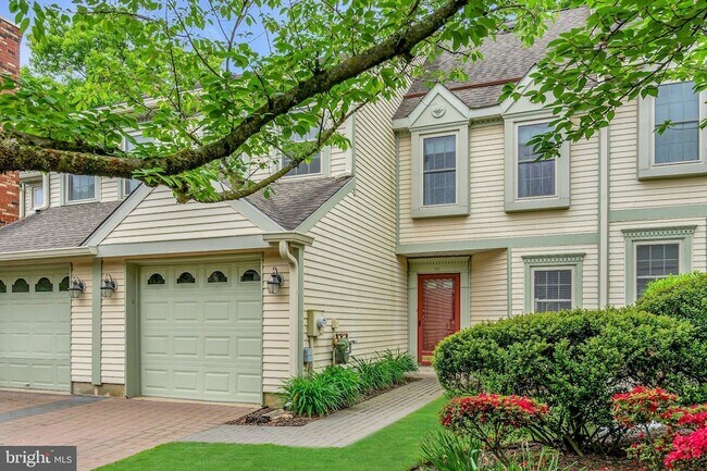 Building Photo - 31 Fair Acres Ct