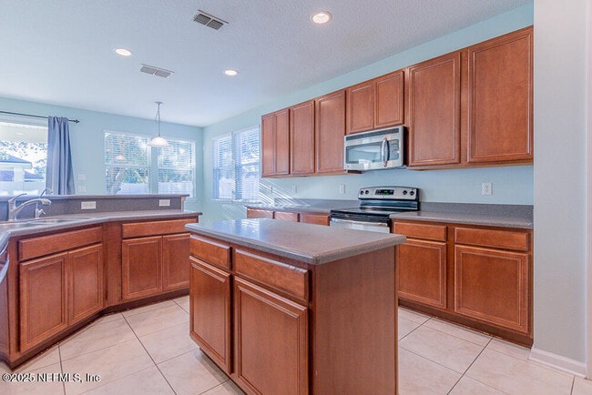Building Photo - 3937 Ringneck Dr
