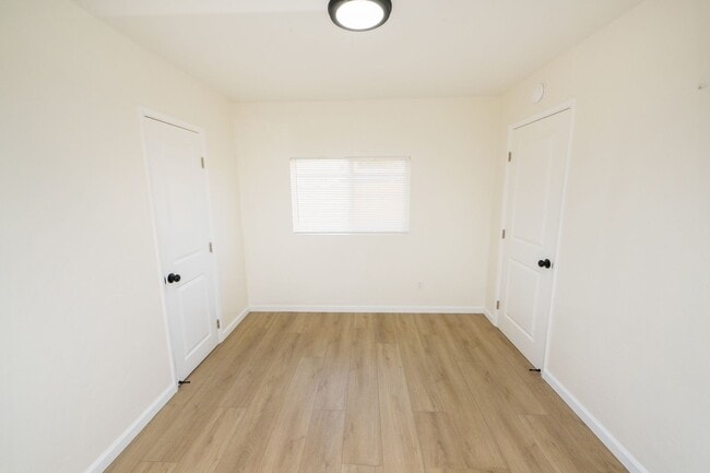 Building Photo - Detached One Bedroom - One Bath ADU (available now $2,195 a month)