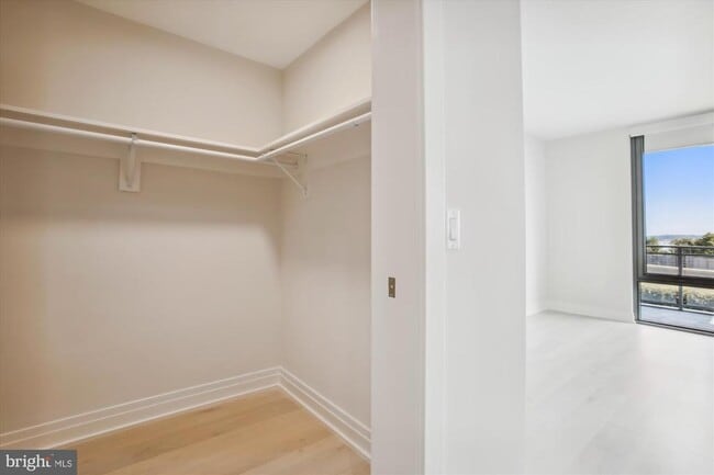 Building Photo - 1201 N Royal St