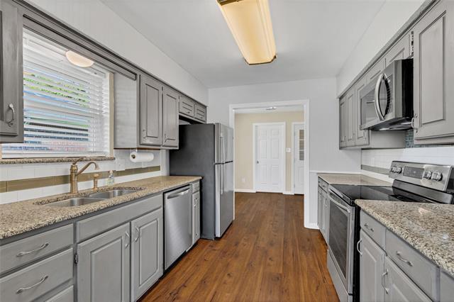 Building Photo - 1403 Bogard Ln