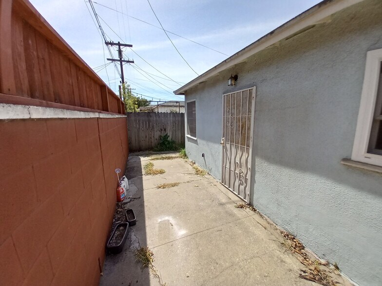 Private Rear Patio - 12516 Short Ave