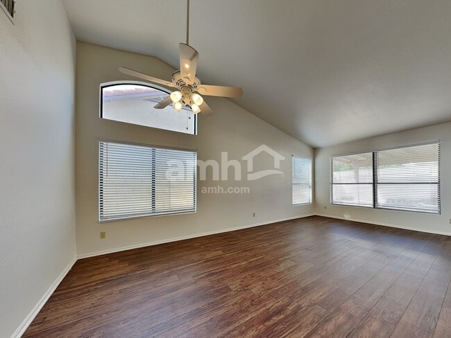 Building Photo - 3603 N 107th Dr