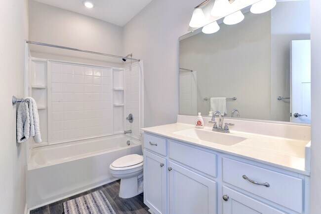 Building Photo - 2702 Queens Path, Williamsburg VA 23185