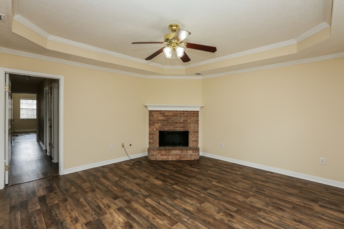 Building Photo - 549 Oak Ridge Wy