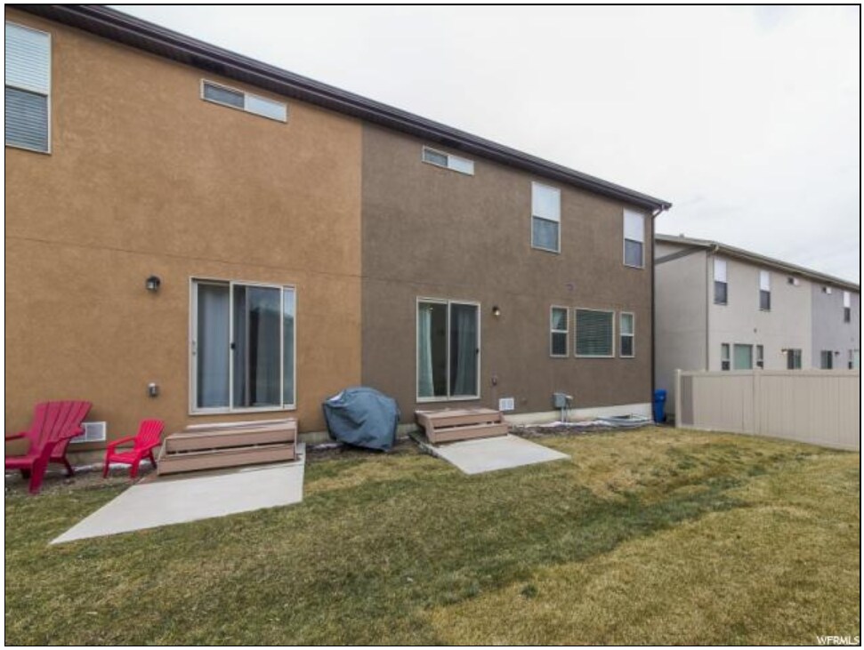 Building Photo - 2668 Cottonwood Dr