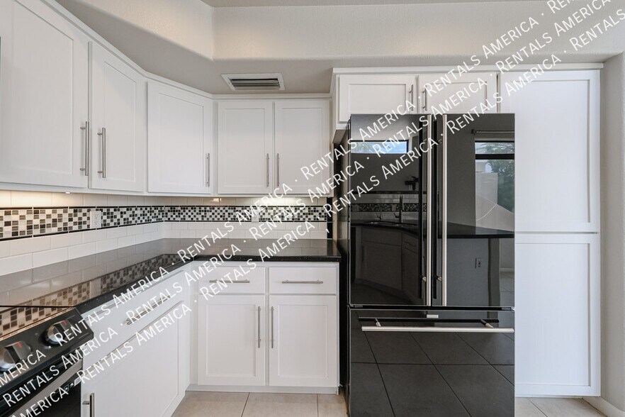Building Photo - 7400 E Gainey Club Dr
