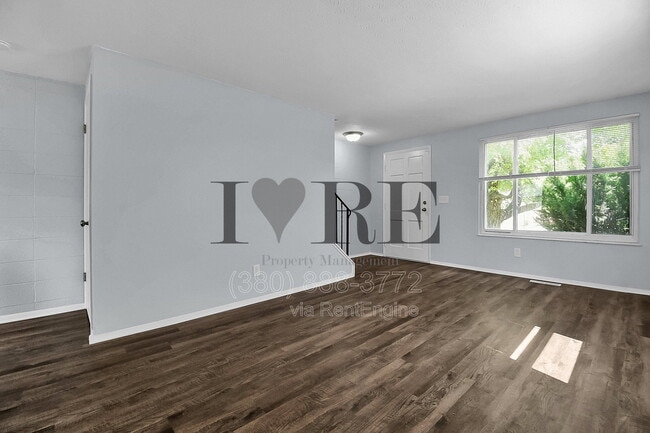 Building Photo - 1303 Barnett Rd