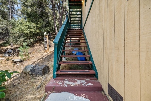 Building Photo - 2304 Woodland Dr