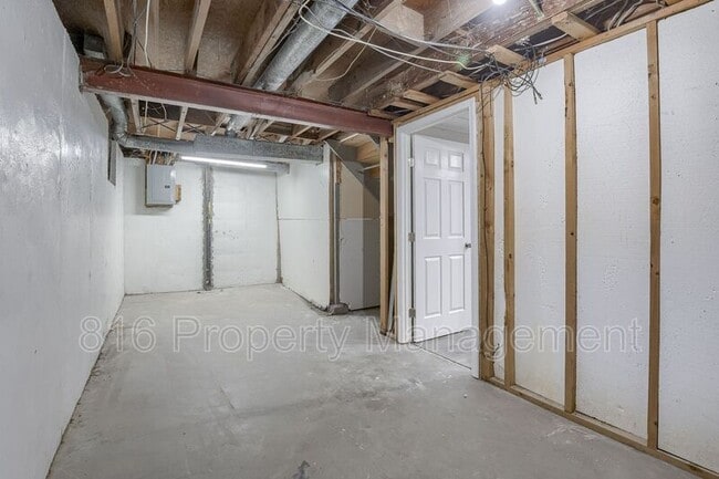 Building Photo - 7601 E 49th Terrace