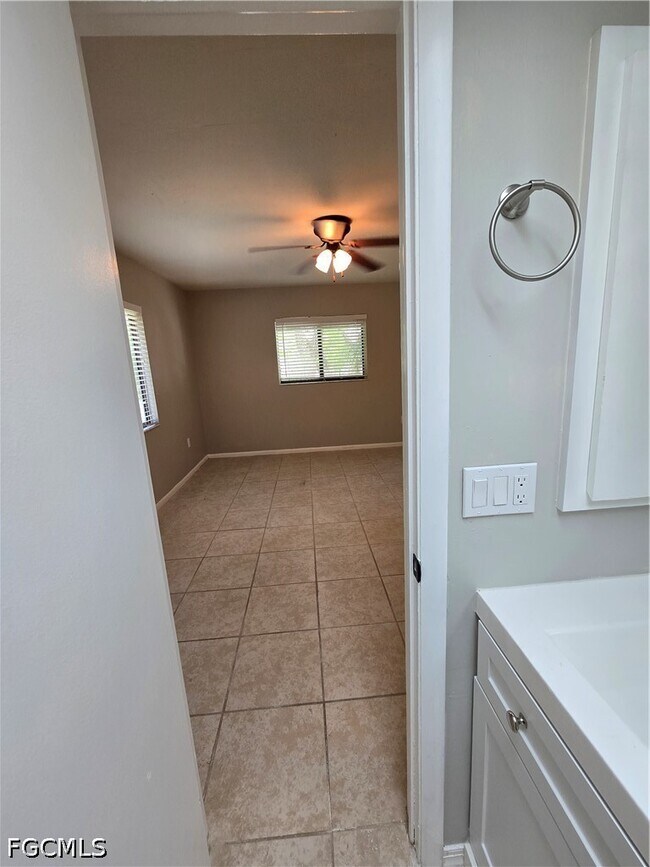 Building Photo - 7752 Tamara Lee Ct