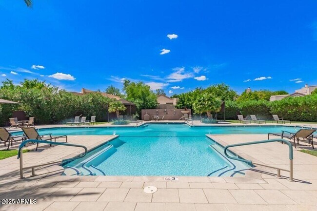 Building Photo - 7400 E Gainey Club Dr