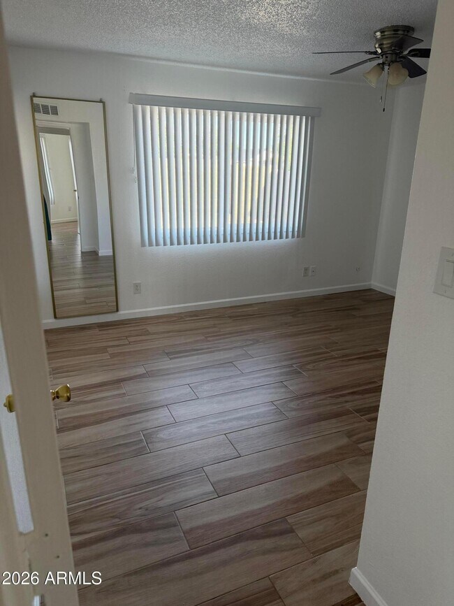 Building Photo - 20601 N 33rd Ave