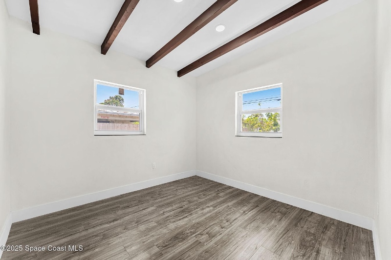 Building Photo - 2295 Allan Adale Rd
