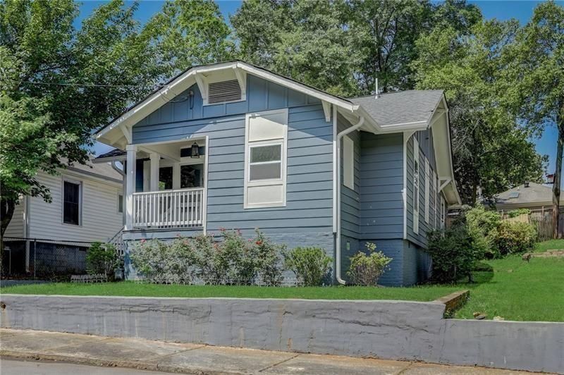 Building Photo - 807 Gilbert St SE