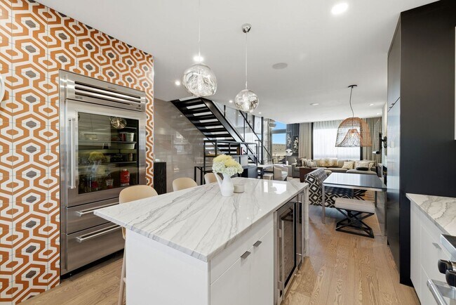 Building Photo - Luxury Furnished Rental in the Heart of Denver - Custom finishes meets undeniable style!