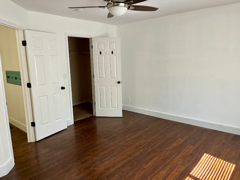 Building Photo - 742 150 S