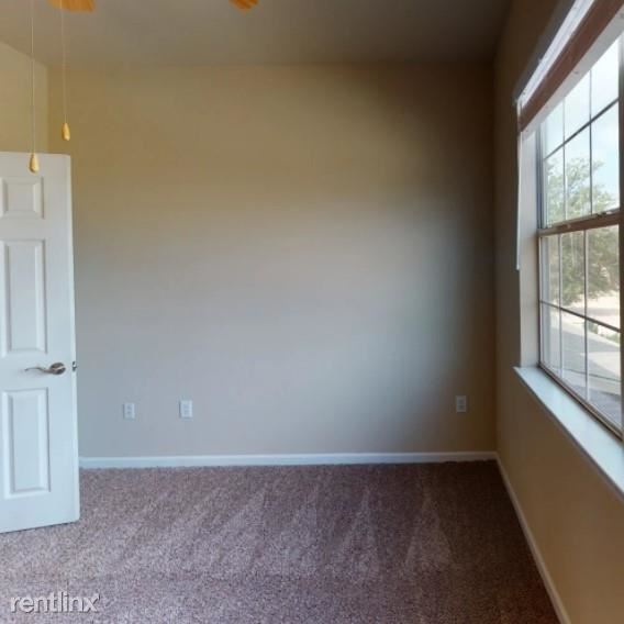 Building Photo - 2 br, 2.5 bath Condo - 253 Club Circle Dri...