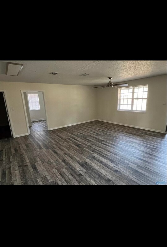 Building Photo - 109 Tanna Hill St