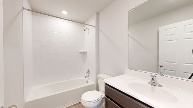 Building Photo - LIKE BRAND NEW HOUSE FOR RENT IN TROY!!!