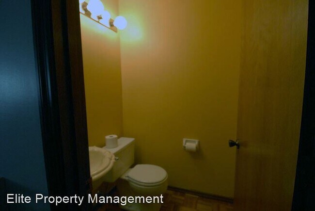 Building Photo - 3 br, 2 bath House - 445 Meramec Way