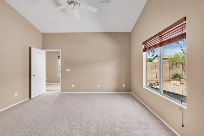 Building Photo - 42780 W Sunland Dr