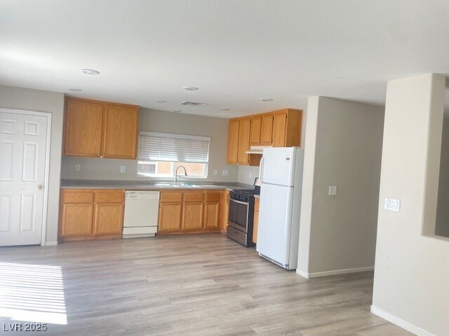 Building Photo - 8658 Mesquite Hills St