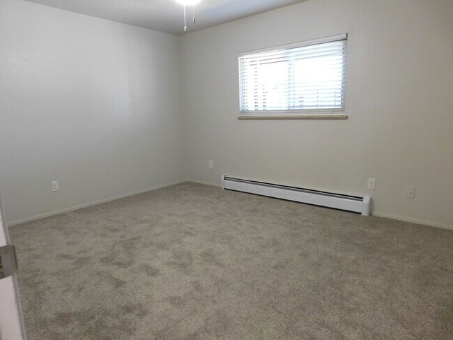 Building Photo - 1302 Glenwood Ave