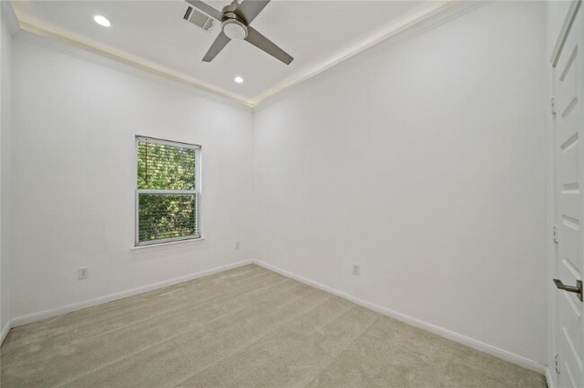 Building Photo - 7807 Tierwester St