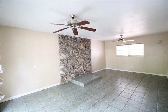 Building Photo - 1714 NW 38th St