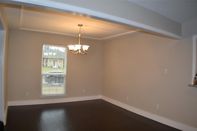 Building Photo - 2311 Eastgate Dr