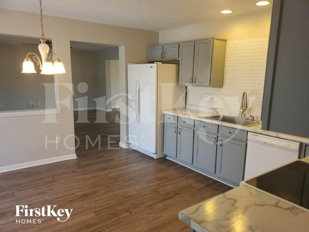 Building Photo - 5606 Beechtree Ln